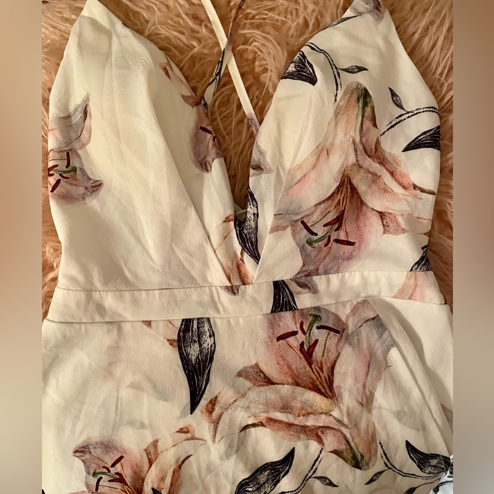 Luxxel White Floral High-Low Maxi Dress